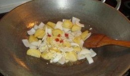 土豆洋芋爆料的做法视频,美味简单一学就会